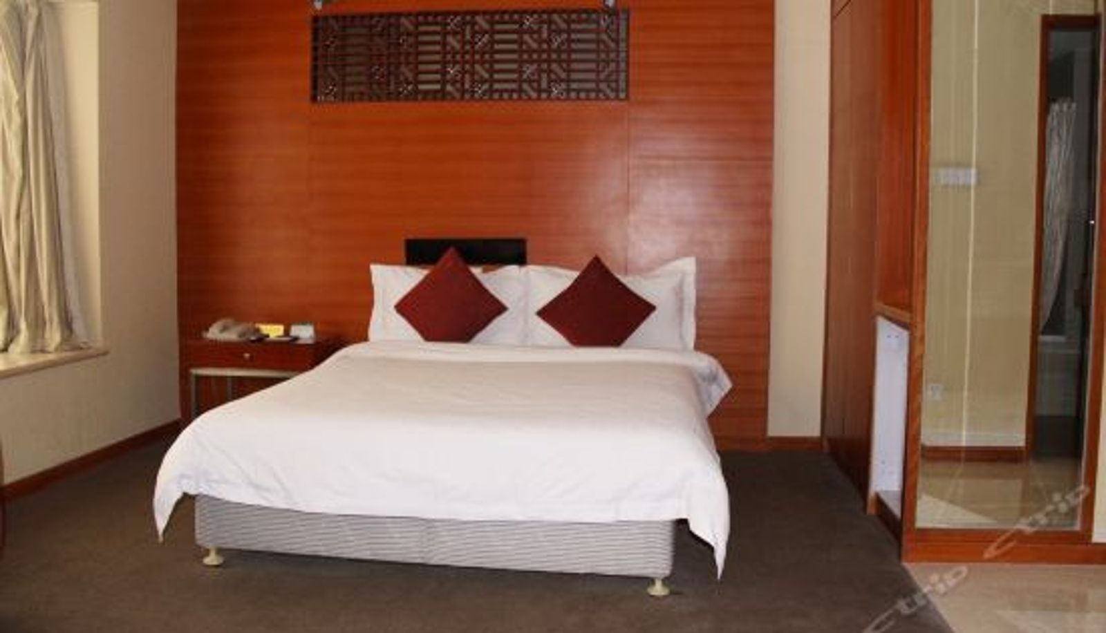 Camera business - Yihe Palace Hotel