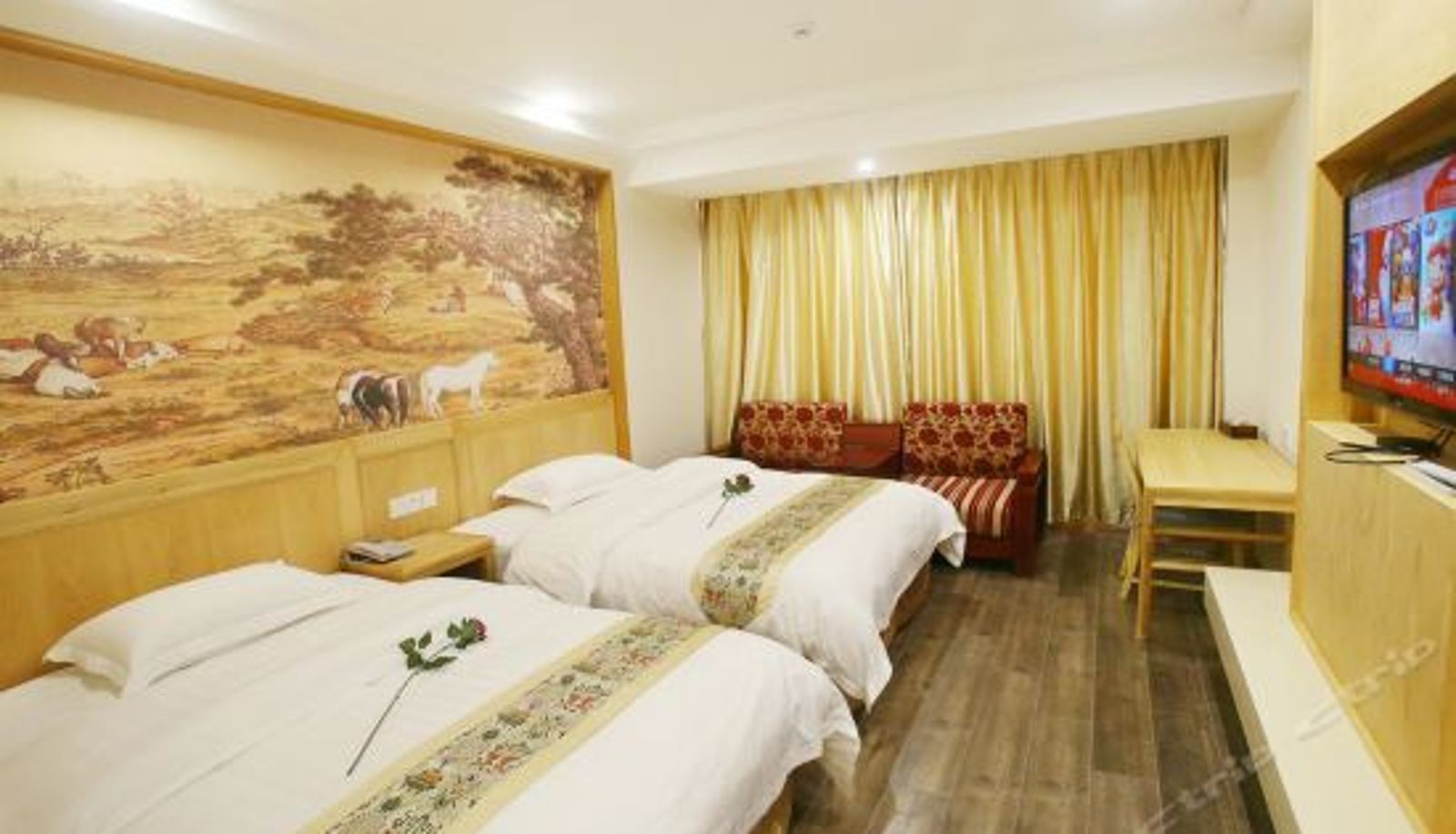 Family room - Ping An Fu Hotel