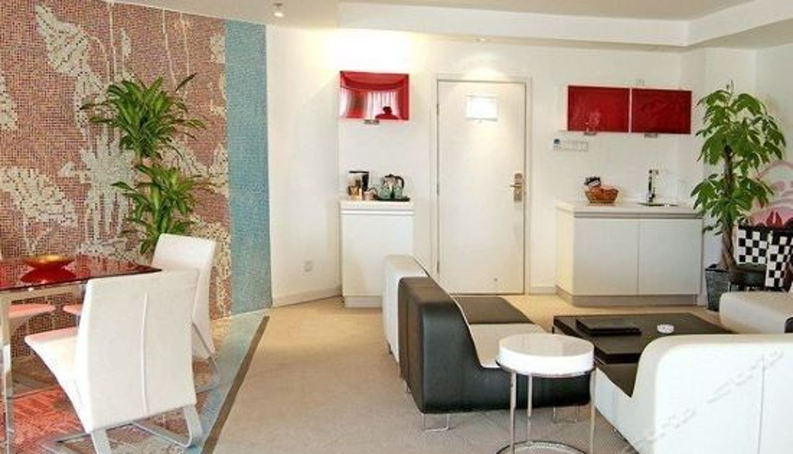 Suite - Fortune Land International Hotel
