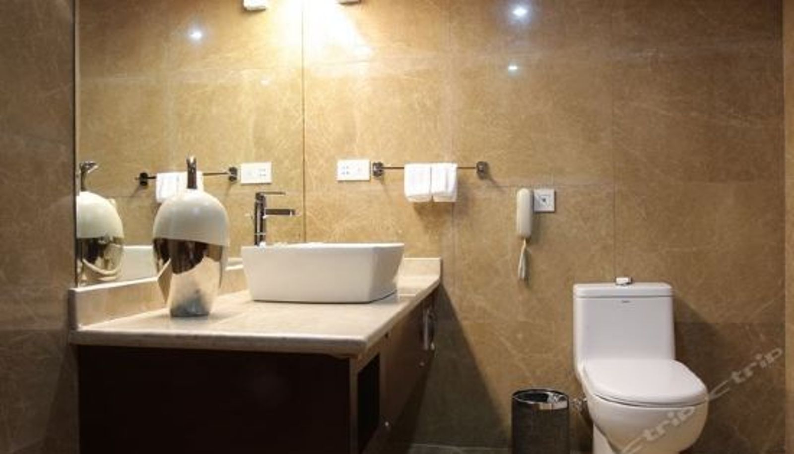 Habitación corporativa - Landu Hotel