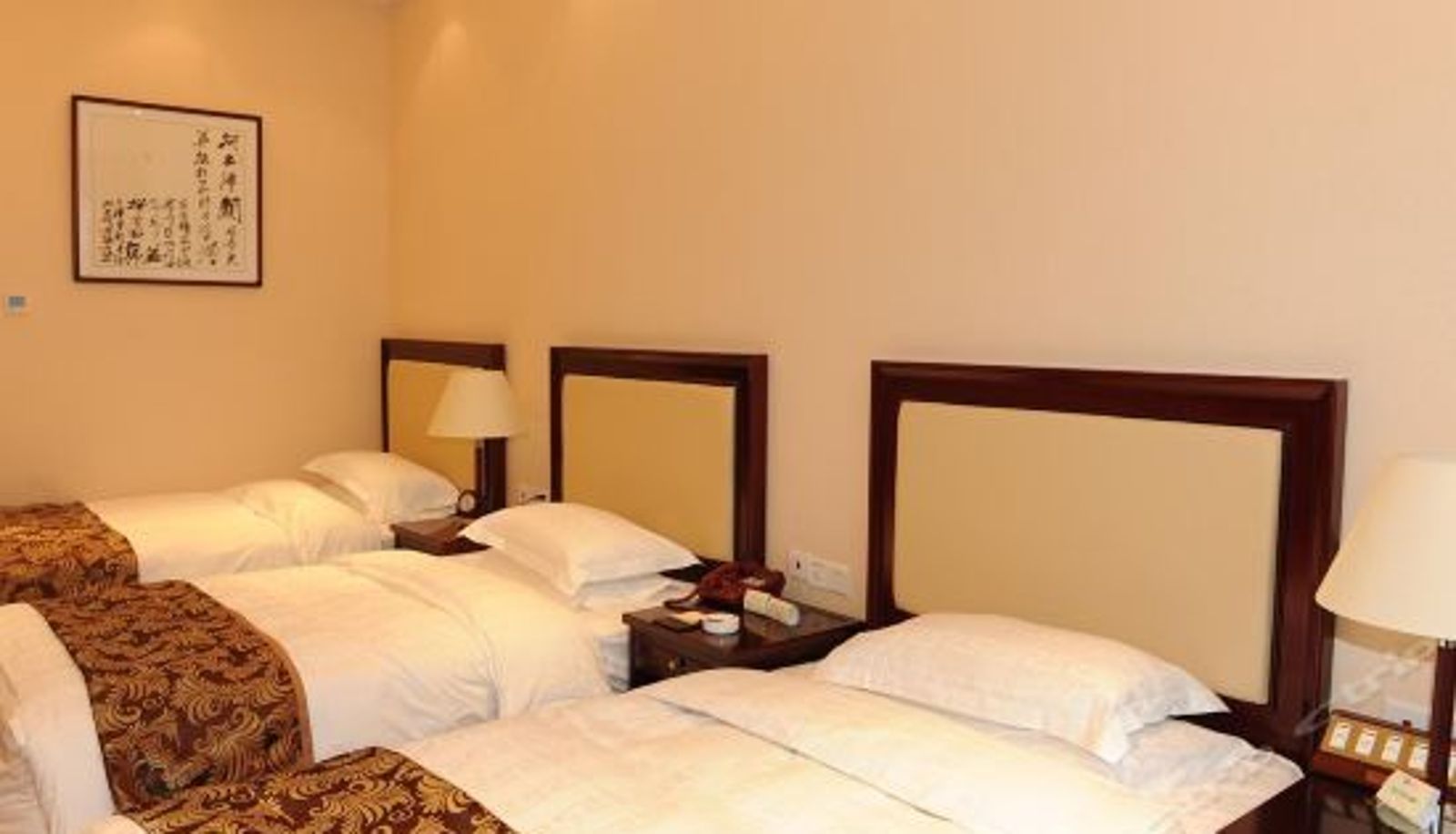 Dreibettzimmer - Huabei Hotel