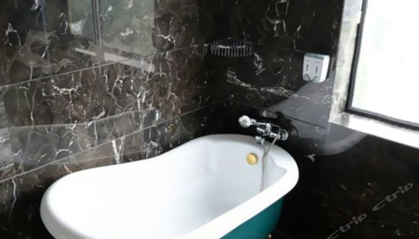 Suite - Danube Hotel