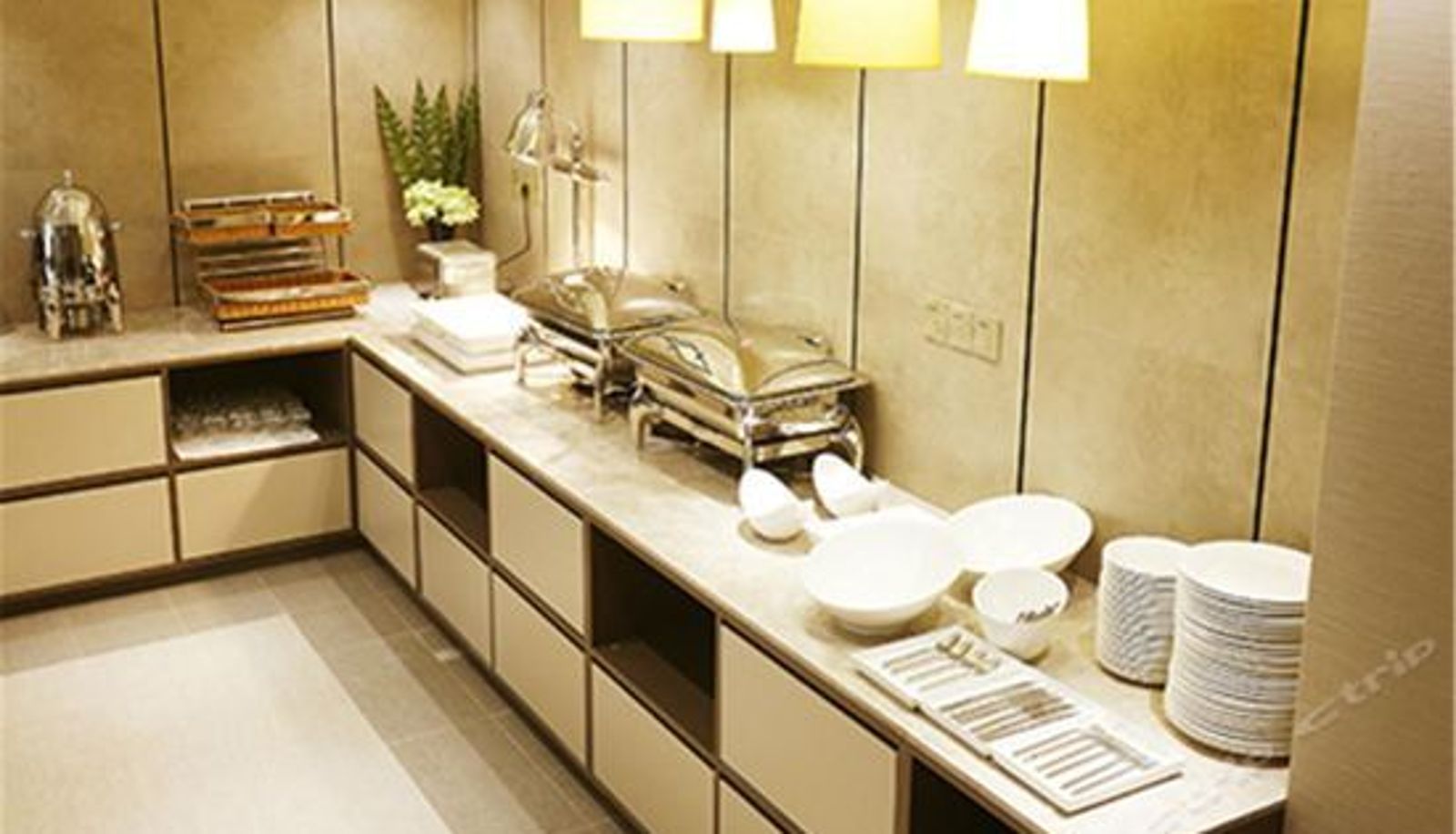 Interior view - Home Inn Plus (Hangzhou Qianjiang New City South Bus Station)
