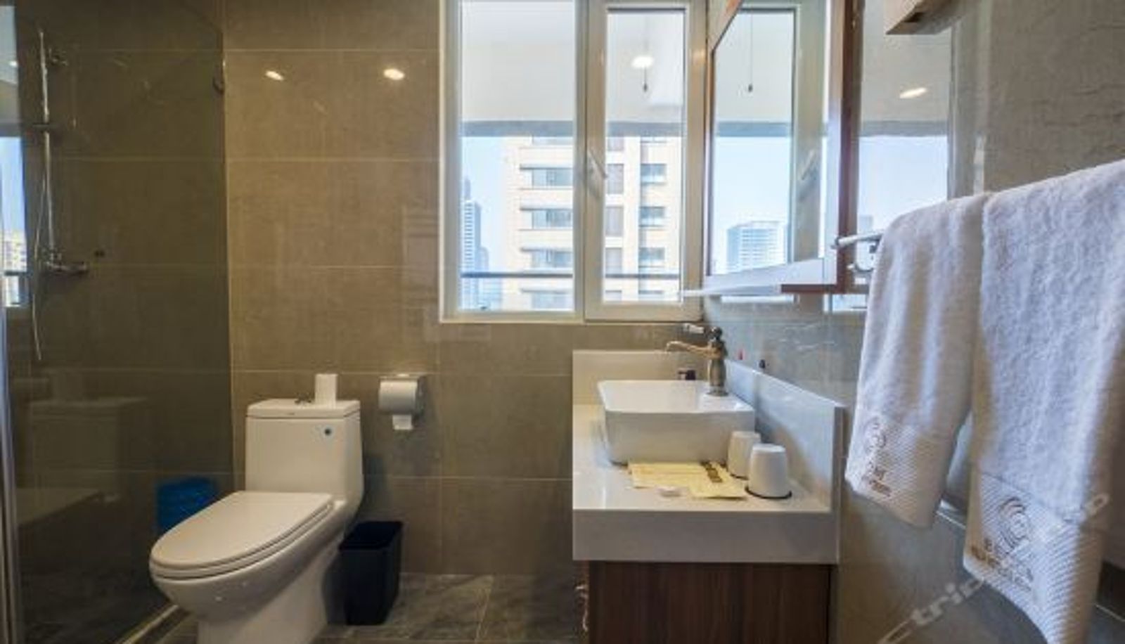 Suite - Bedom Apartment Zibo Yintai Plaza