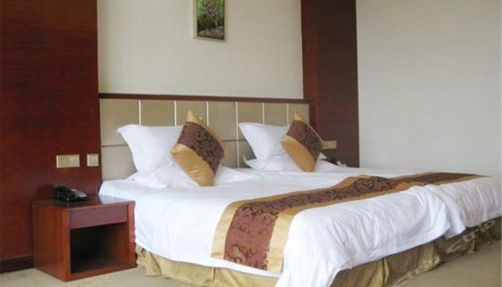 Tripla - Shanchuan International Hotel