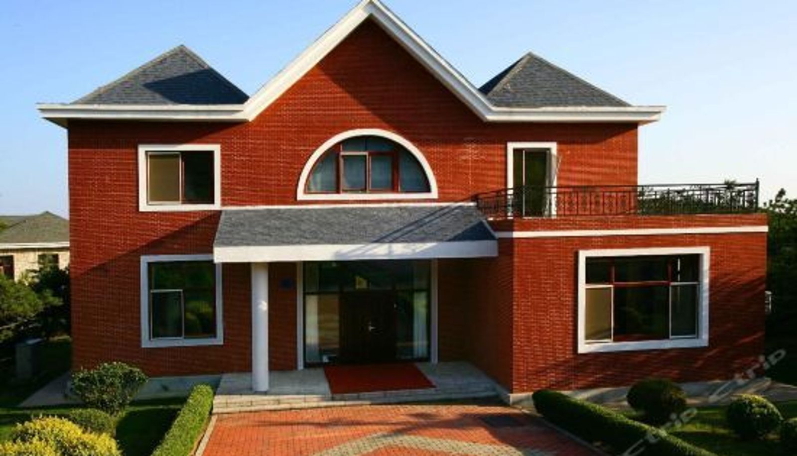 Triple room - Golden Pebble International Convention Centre & Resort