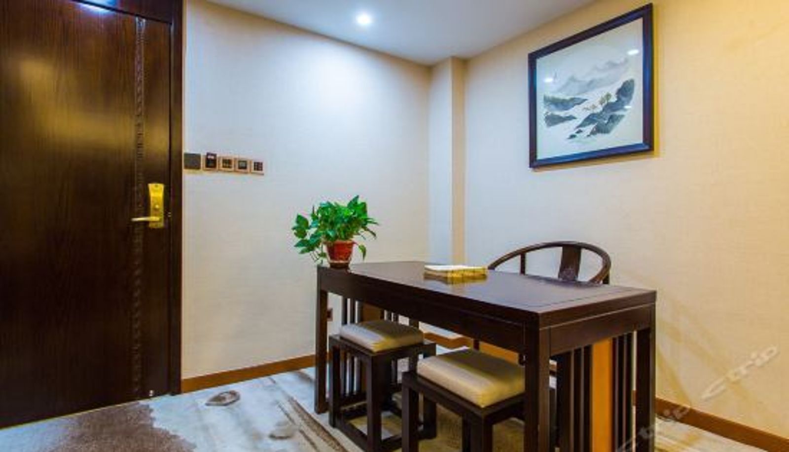 Suite - Guojiang Culture Hotel (Xi'an Drum and Bell Towers Muslim Street Children's Hospital)