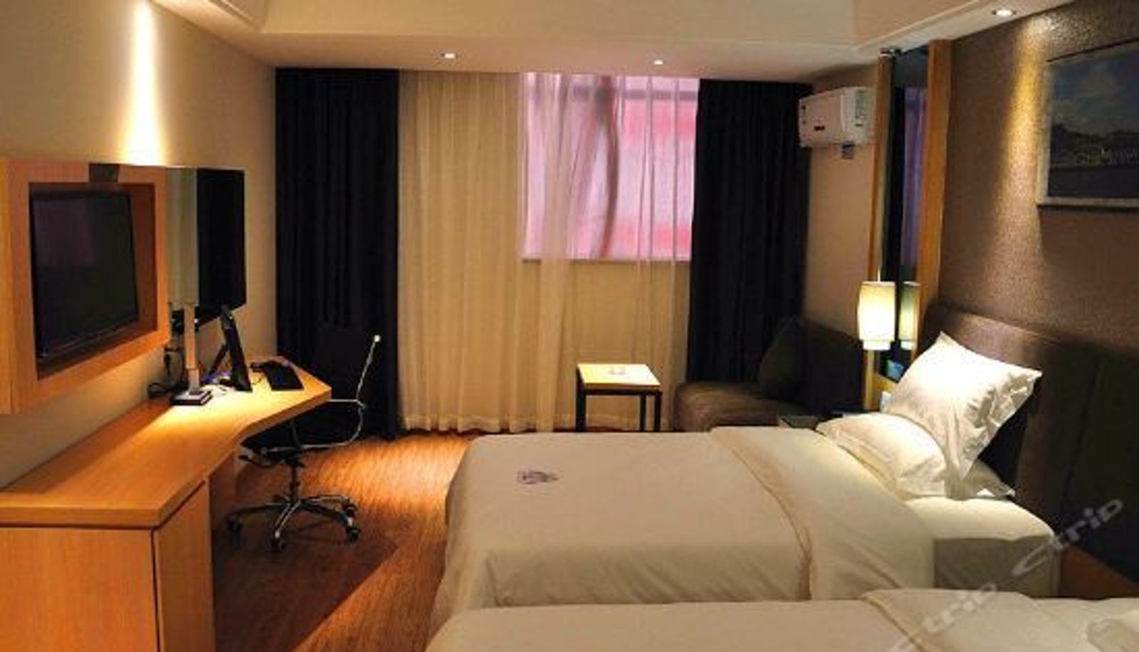 Camera business - Yeste Hotel (Nanning Hengyang East Road)