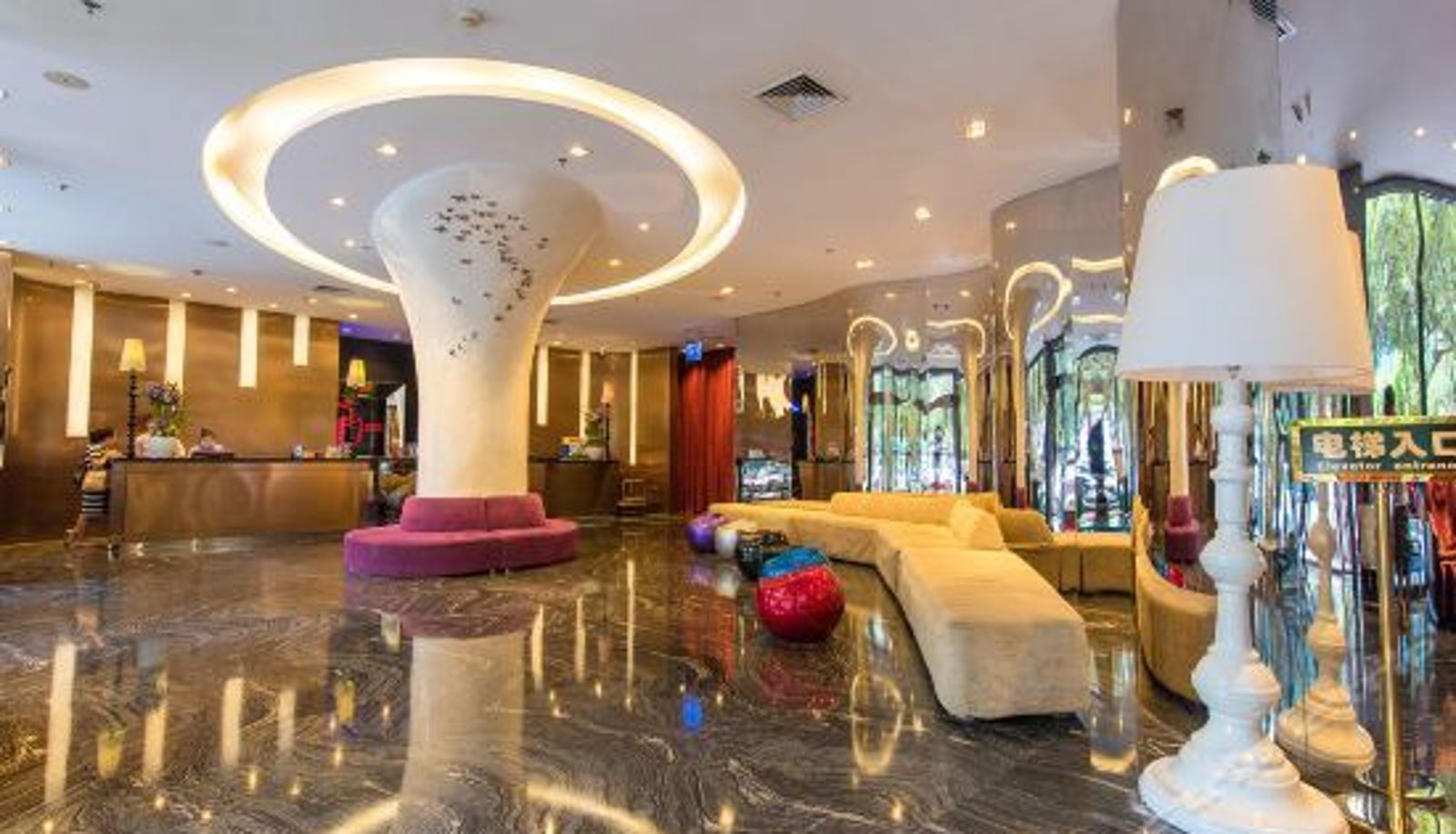 Rezeption - Golden Lake Plaza) Astor Midway Hotel (Qingxiu Wanda Store