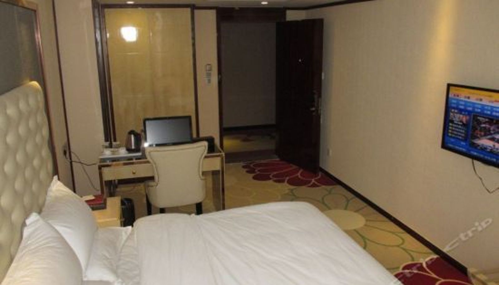 Camera superior - Zhao He Hotel
