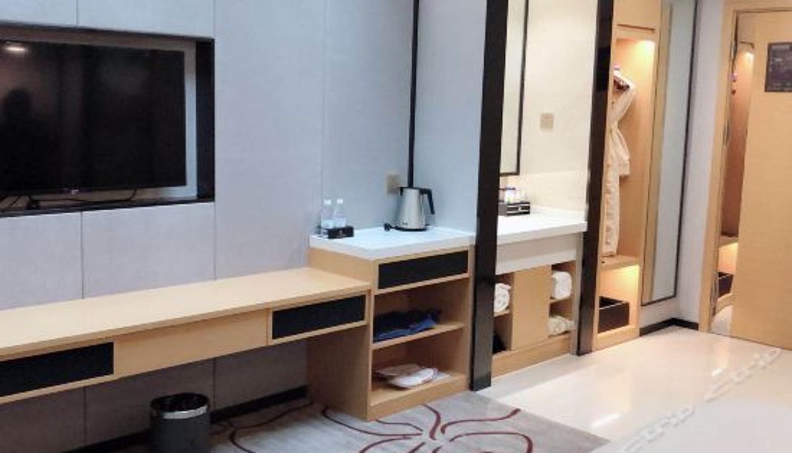 Camera business - New Beacon International Hotel (Wuhan Tianhe Airport Terminal 3)
