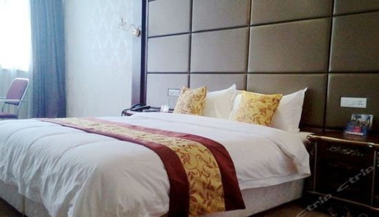 Business-kamer - Huixian Home World Hotel