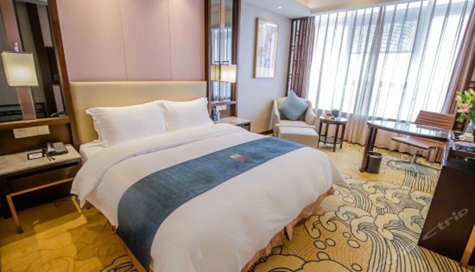 Camera business - Shangcheng Blue Horizon Hotel