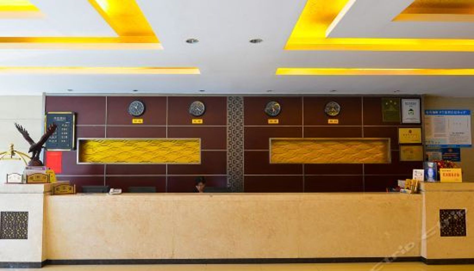 Rezeption - XinYudong Hotel