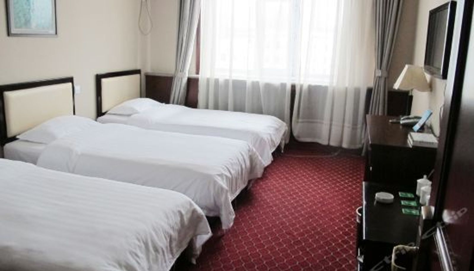 Tripla - Huaqiao Hotel