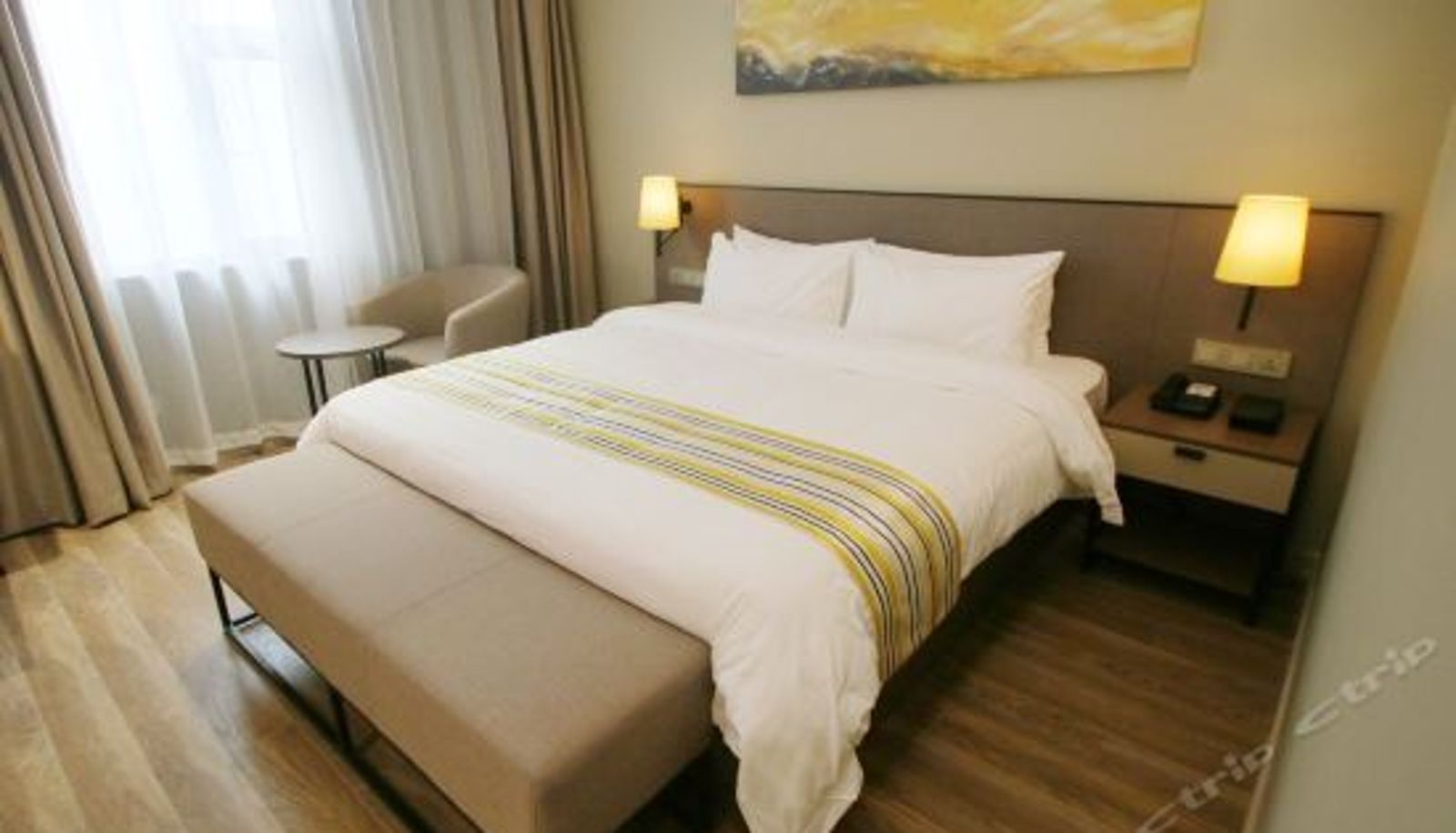 Business room - Home Inn Plus (Shanghai People's Square Jinling East Road)