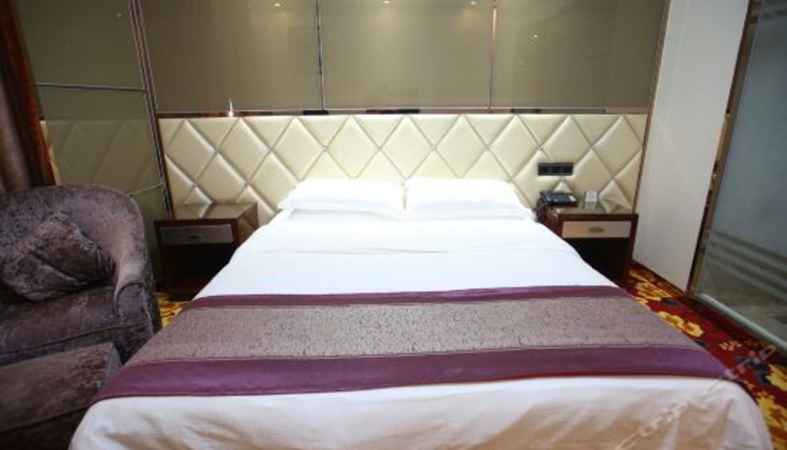 Camera superior - Hong Tai Hotel