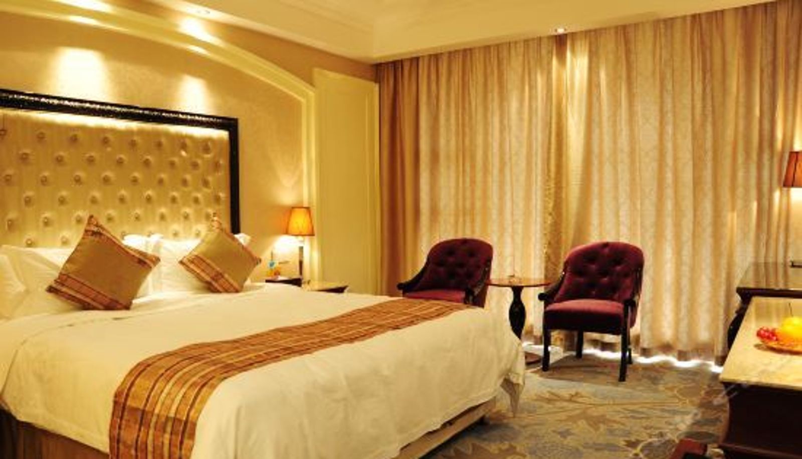 Camera superior - Royal Holiday Hotel