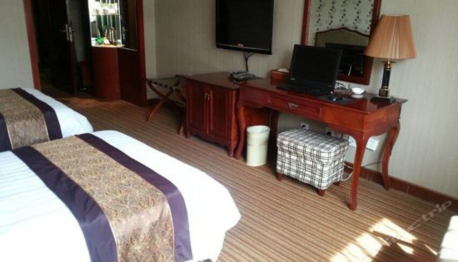 Business room - Longan Hotel