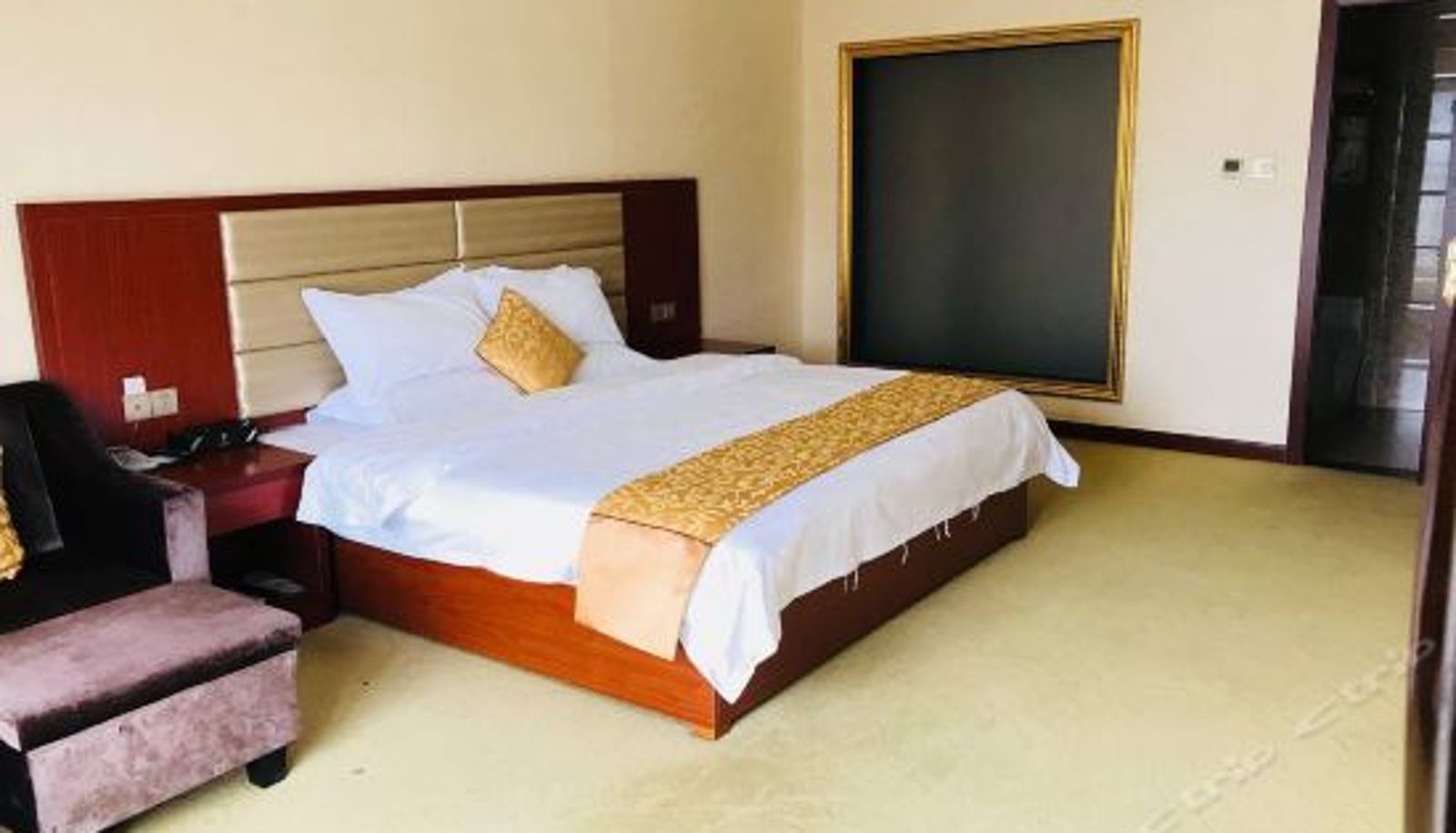 Camera business - Zhongxi Hotel