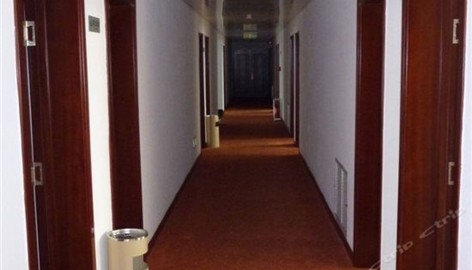 Reception - Zhaozhi Hotel