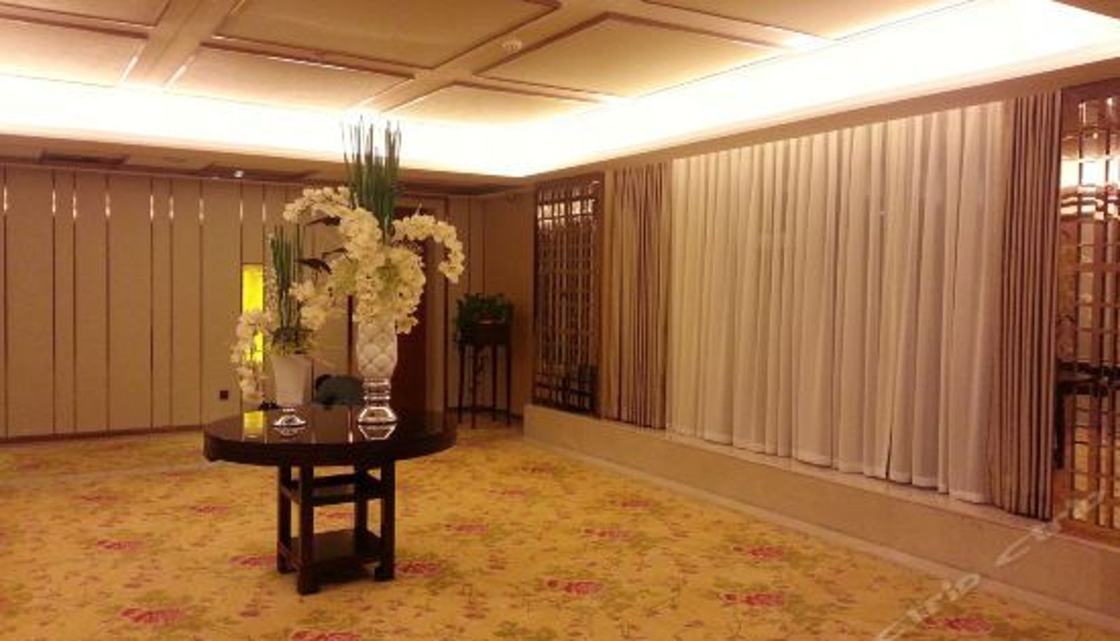 Recepción - Zhangze Commercial Hotel