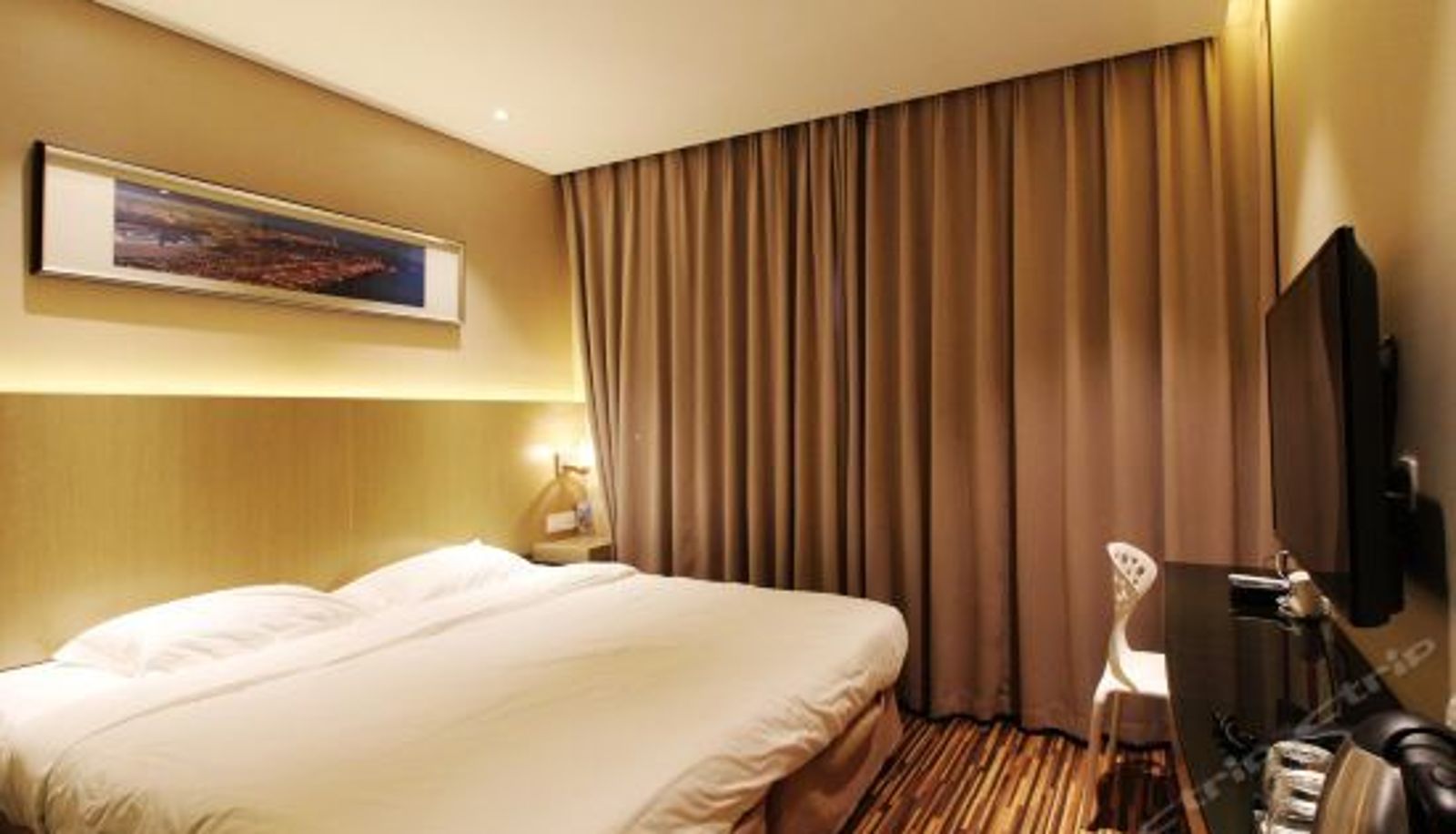 Superior room - Hemingway International Commercial Affairs Hotel (Qingdao Ningxia Road)