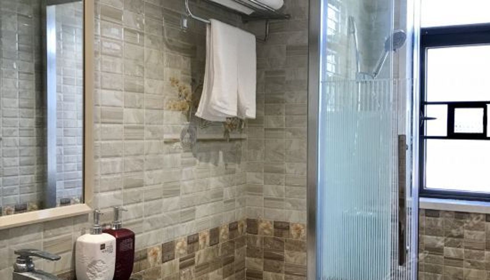Tripla - Haiyue Holiday Apartment