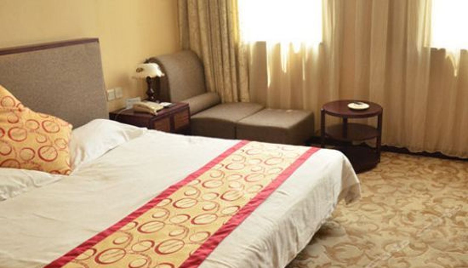 Business-kamer - Fontainebleau Garden Hotel