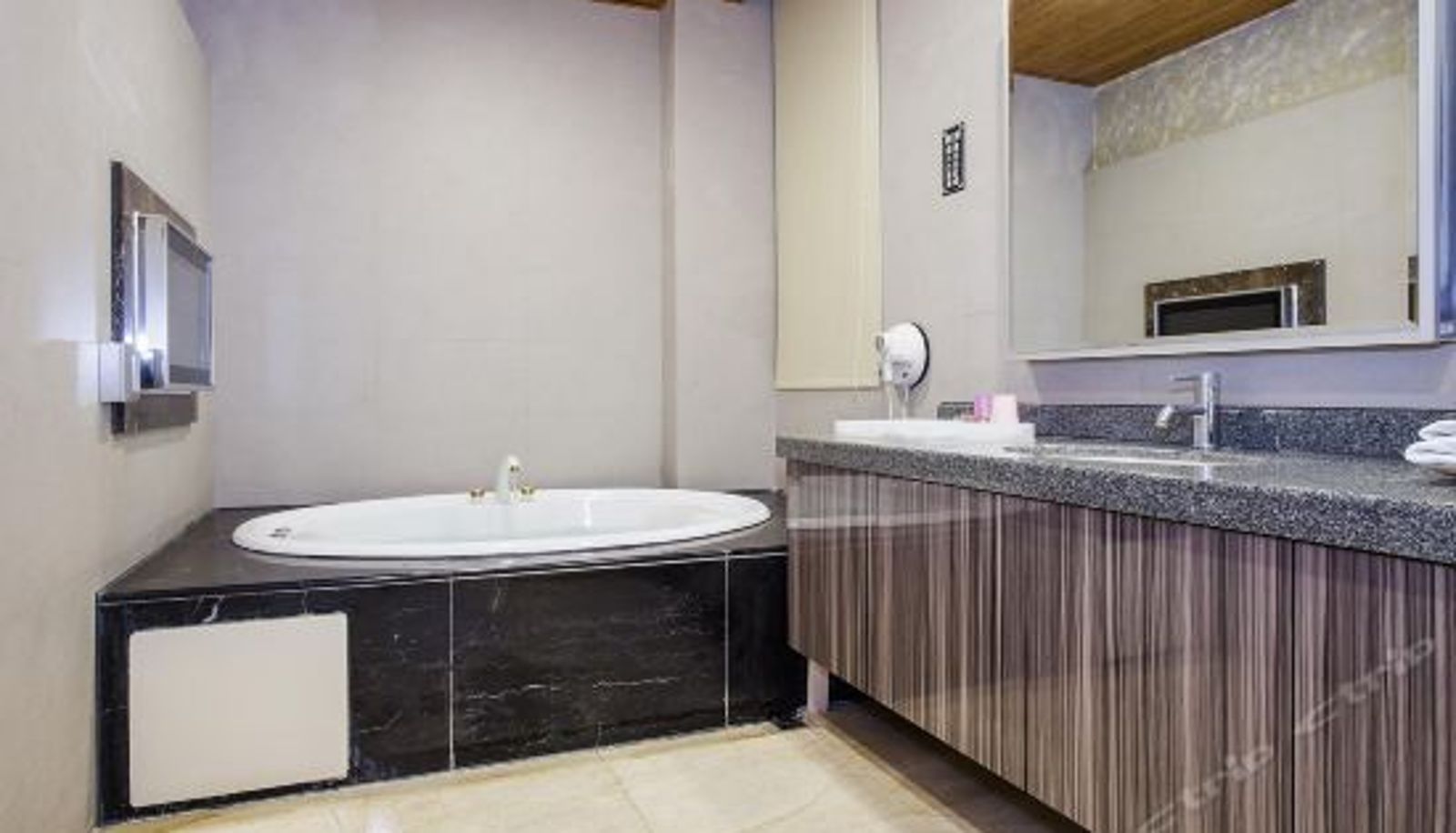 Suite - Pro Romance Motel