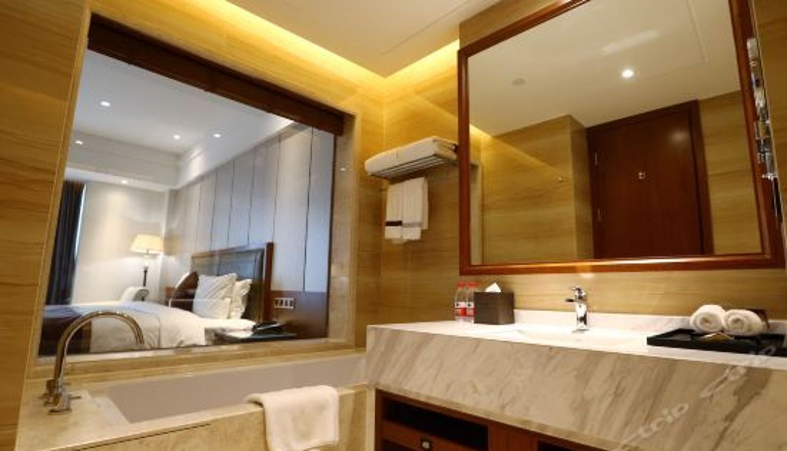 Habitación de categoría superior - Wisconsin Spa Hotel