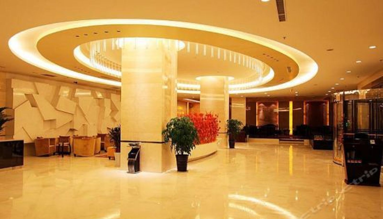 Reception - Great Dragon Hotel