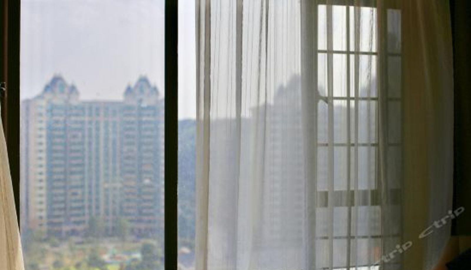 Habitación corporativa - Century Carrey Hotel