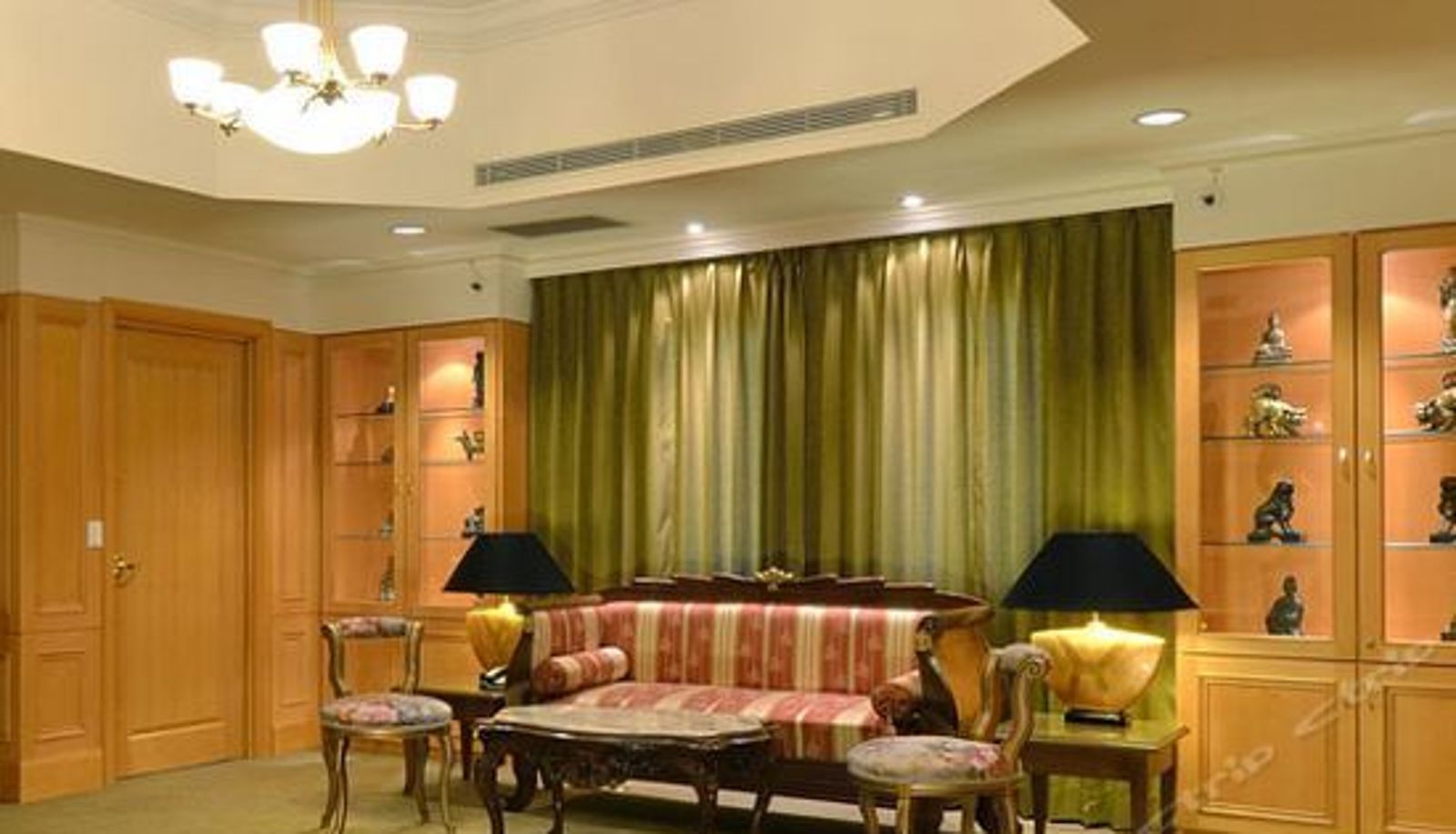 Reception - The Lees Hotel