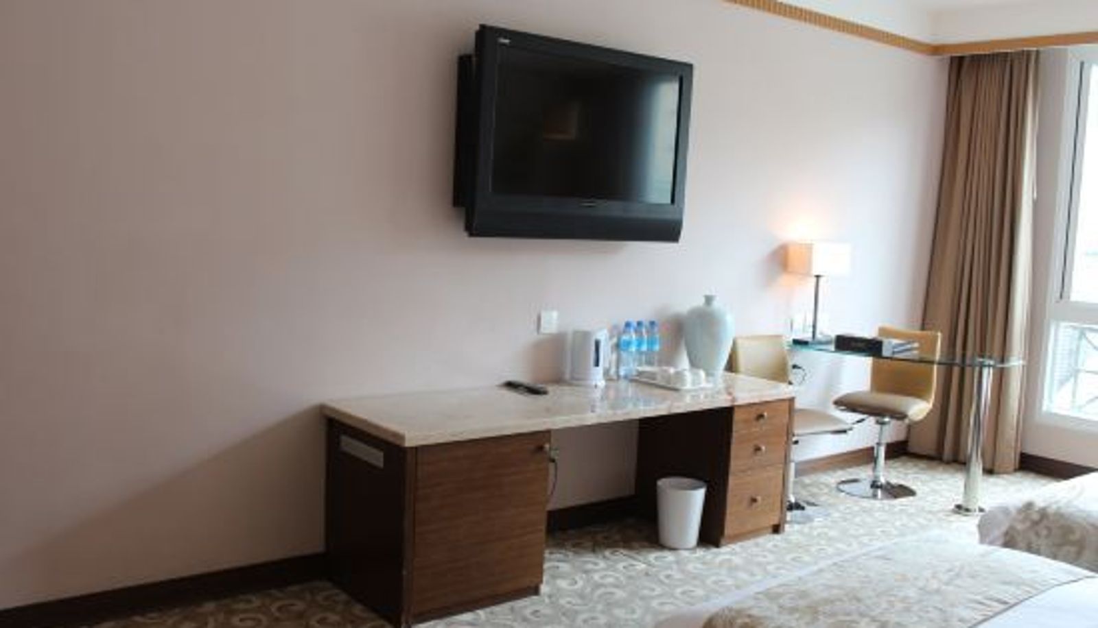 Habitación triple - Gallery Hotel