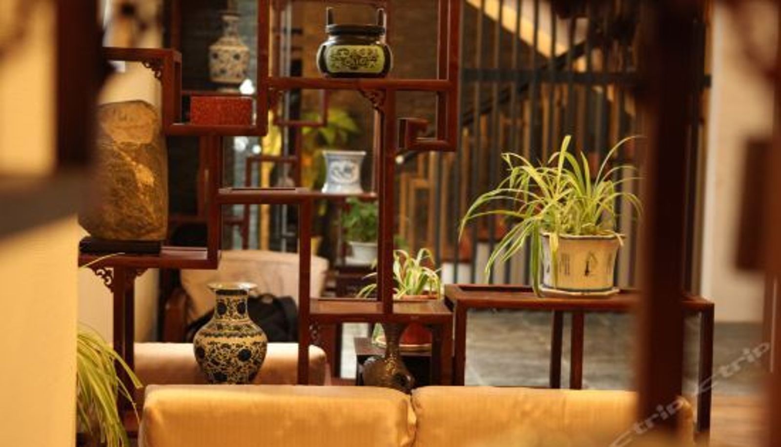 Receptie - YiNuo Hot Spring Holiday Hotel