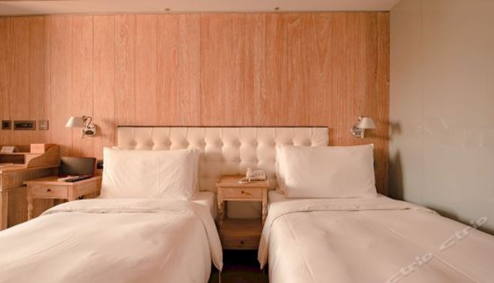 Superior room - Inhouse Hotel