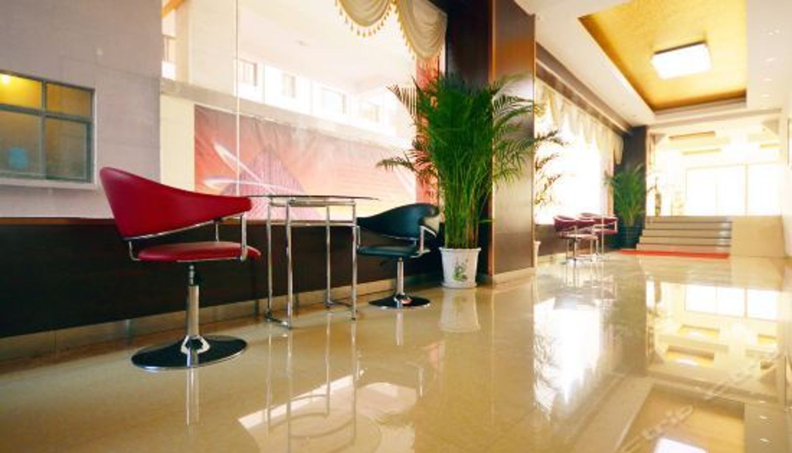 Rezeption - Hualian Traders Hotel (Shijiazhuang)