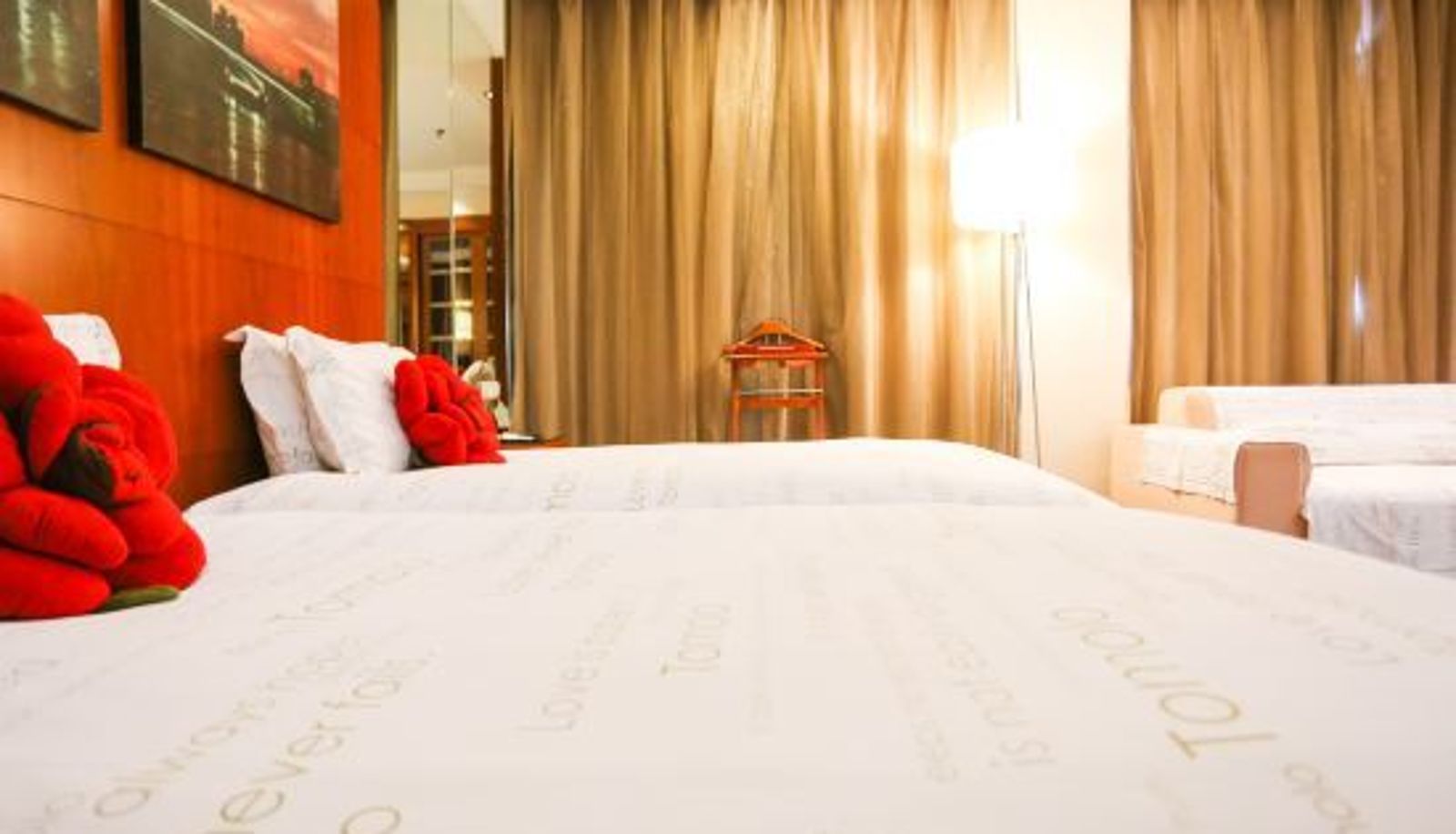 Business room - Tomolo Hotel (Wuhan Jianghan Road)