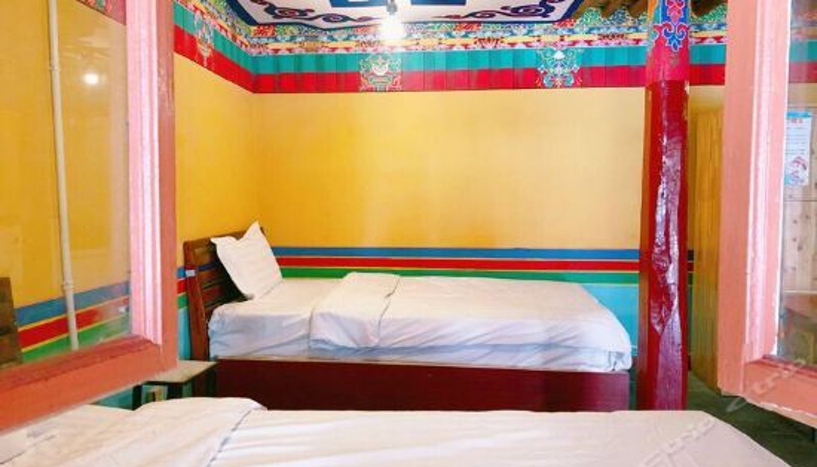 Pokój czteroosobowy - Lhasa Bangdacang Hotel