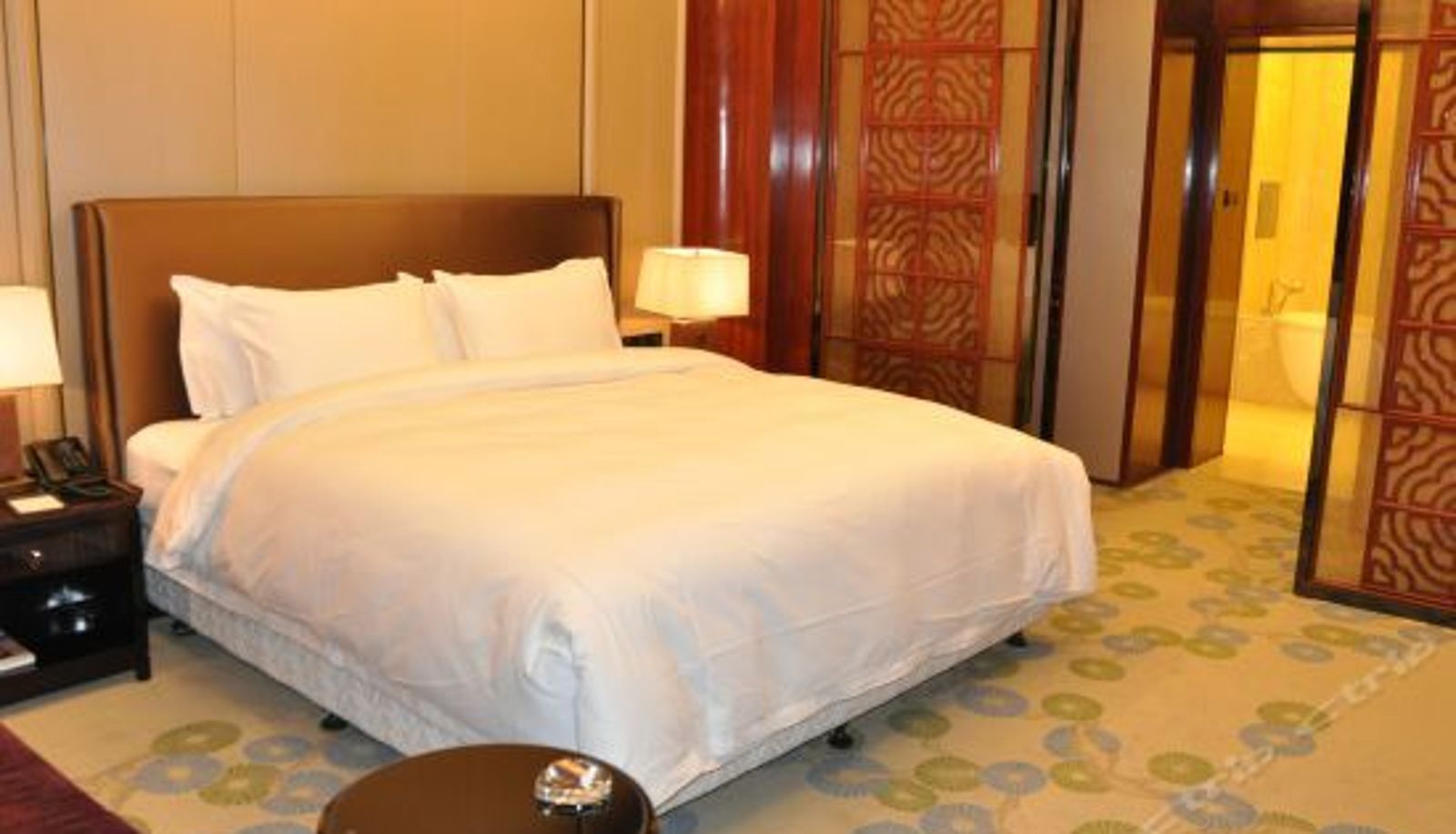 Business-Zimmer - Howard Johnson Zhongtai Plaza Nanyang