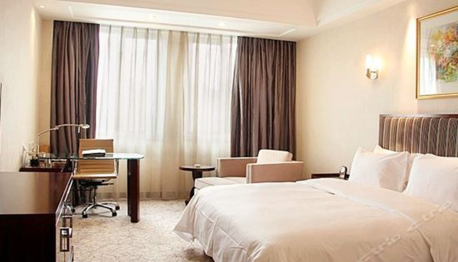 Business room - All-legend International Hotel