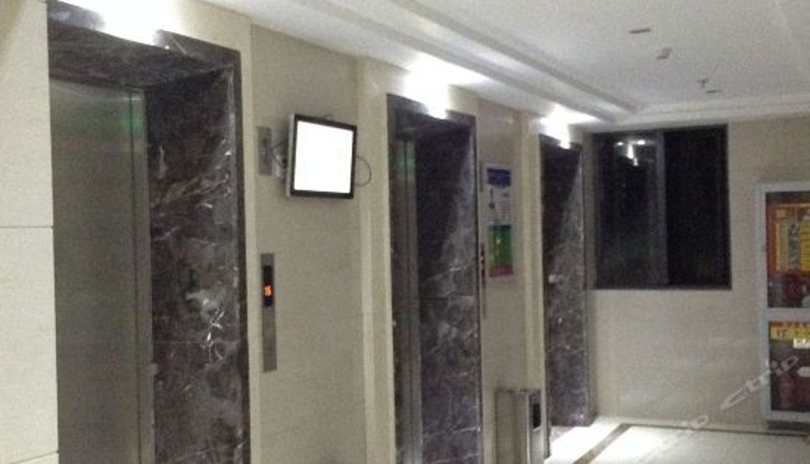 Reception - Tiantai Qingcheng Apartments Hotel