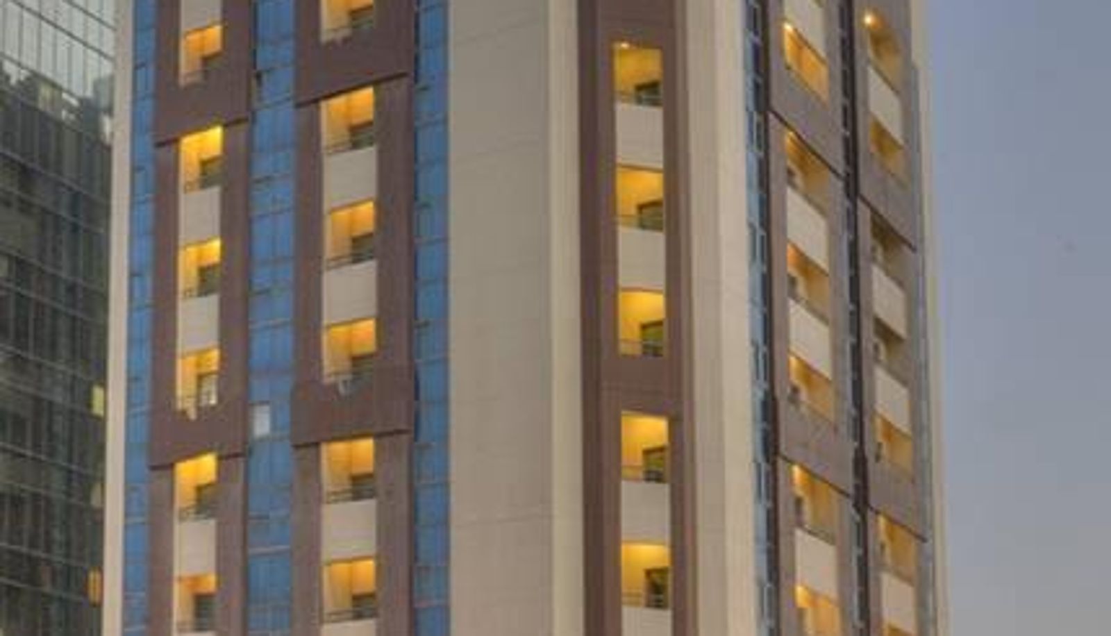 Vue extérieure - Tulip Inn Hotel Apartments Ajman