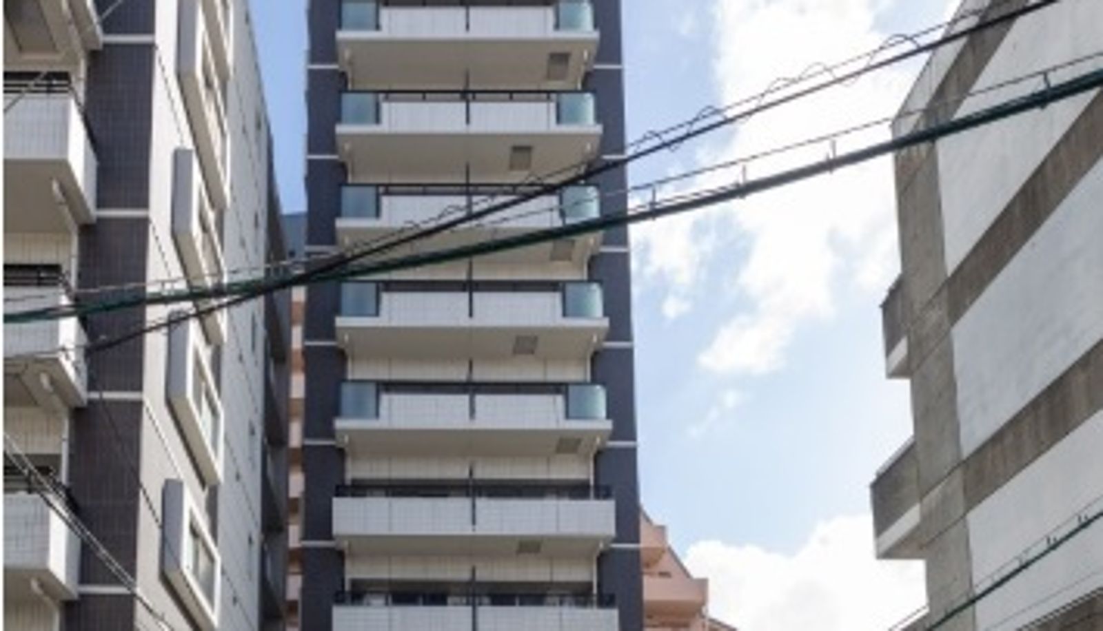 Buitenaanzicht - Hotel Spazio 1