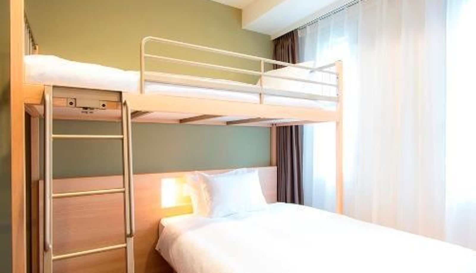 Standardzimmer (Doppel) - Karaksa Hotel Osaka Shinsaibashi I