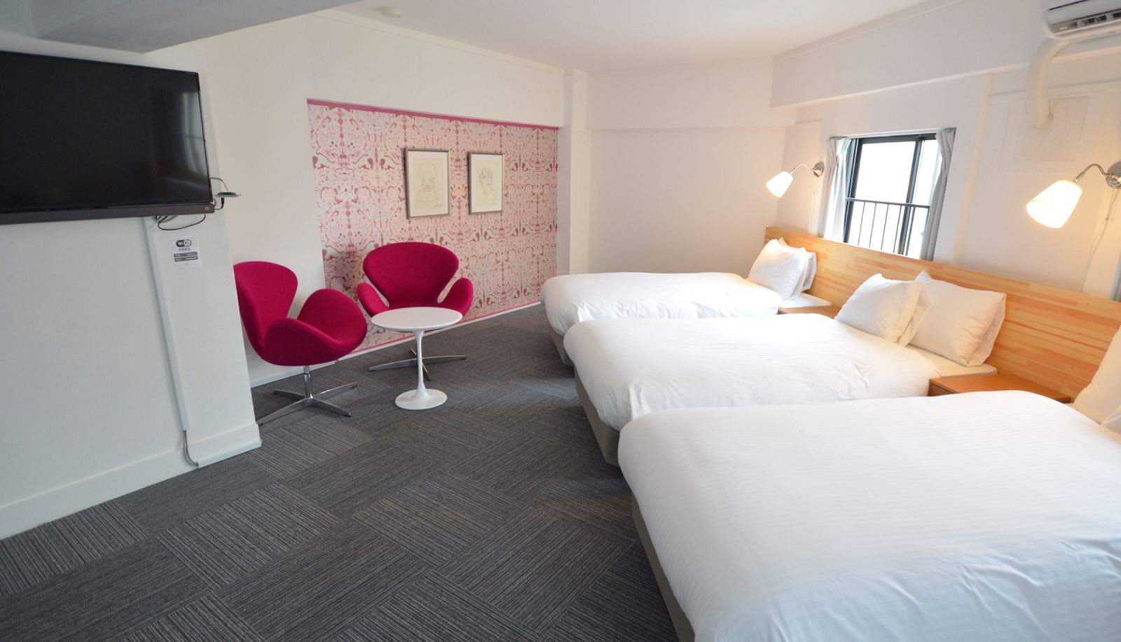 Vierbettzimmer - Midi Hotel