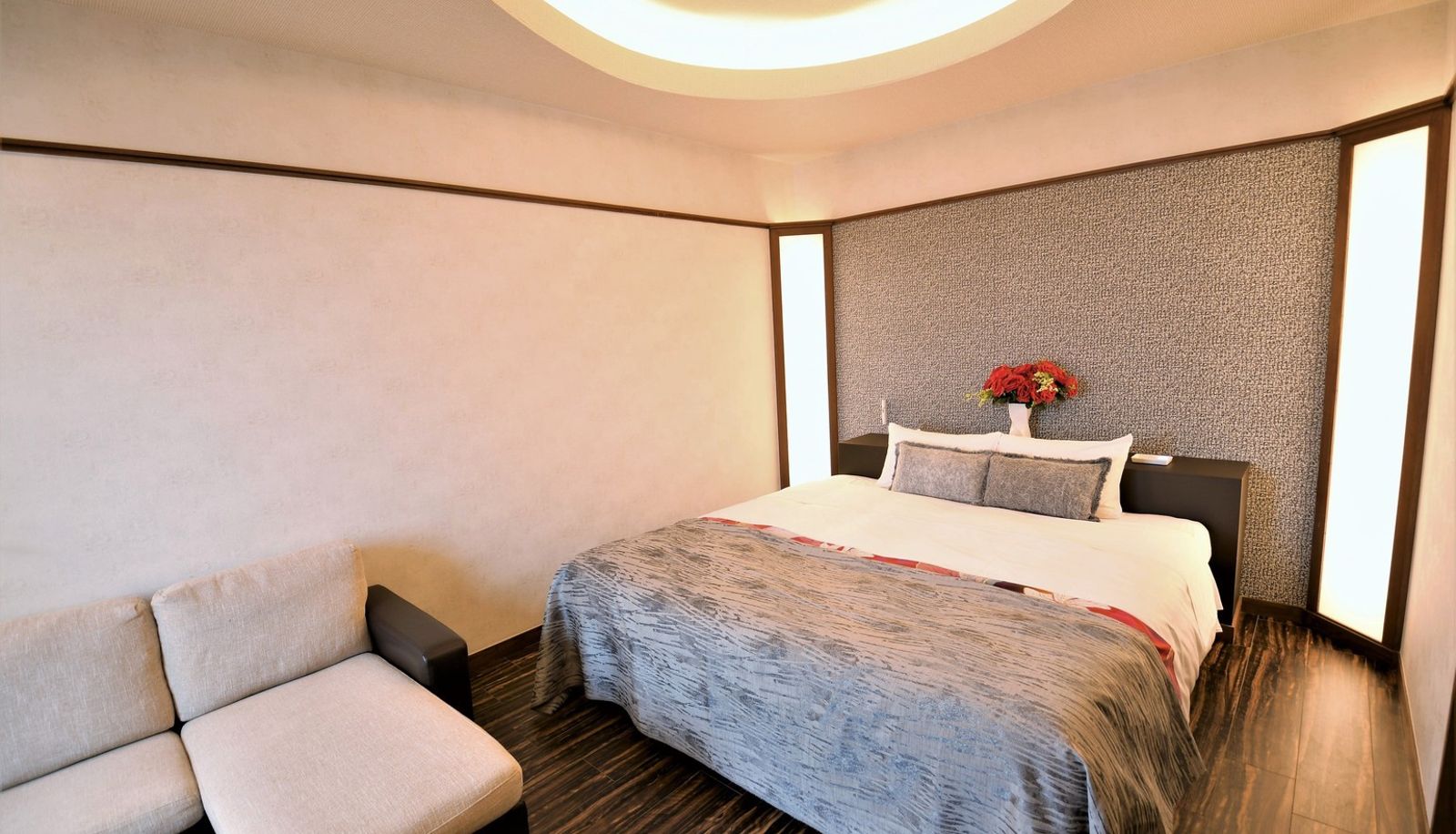 Standard room (double) - Ginowan Crystal Hotel