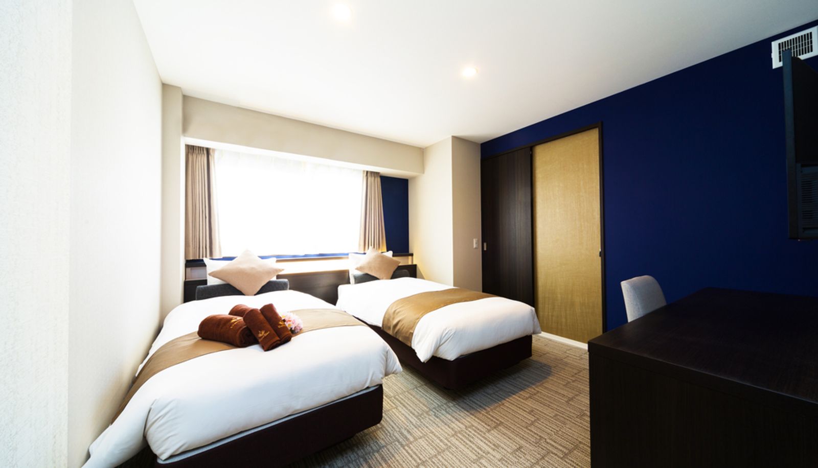 Standardzimmer (Doppel) - Shinsaibashi Crystal Hotel