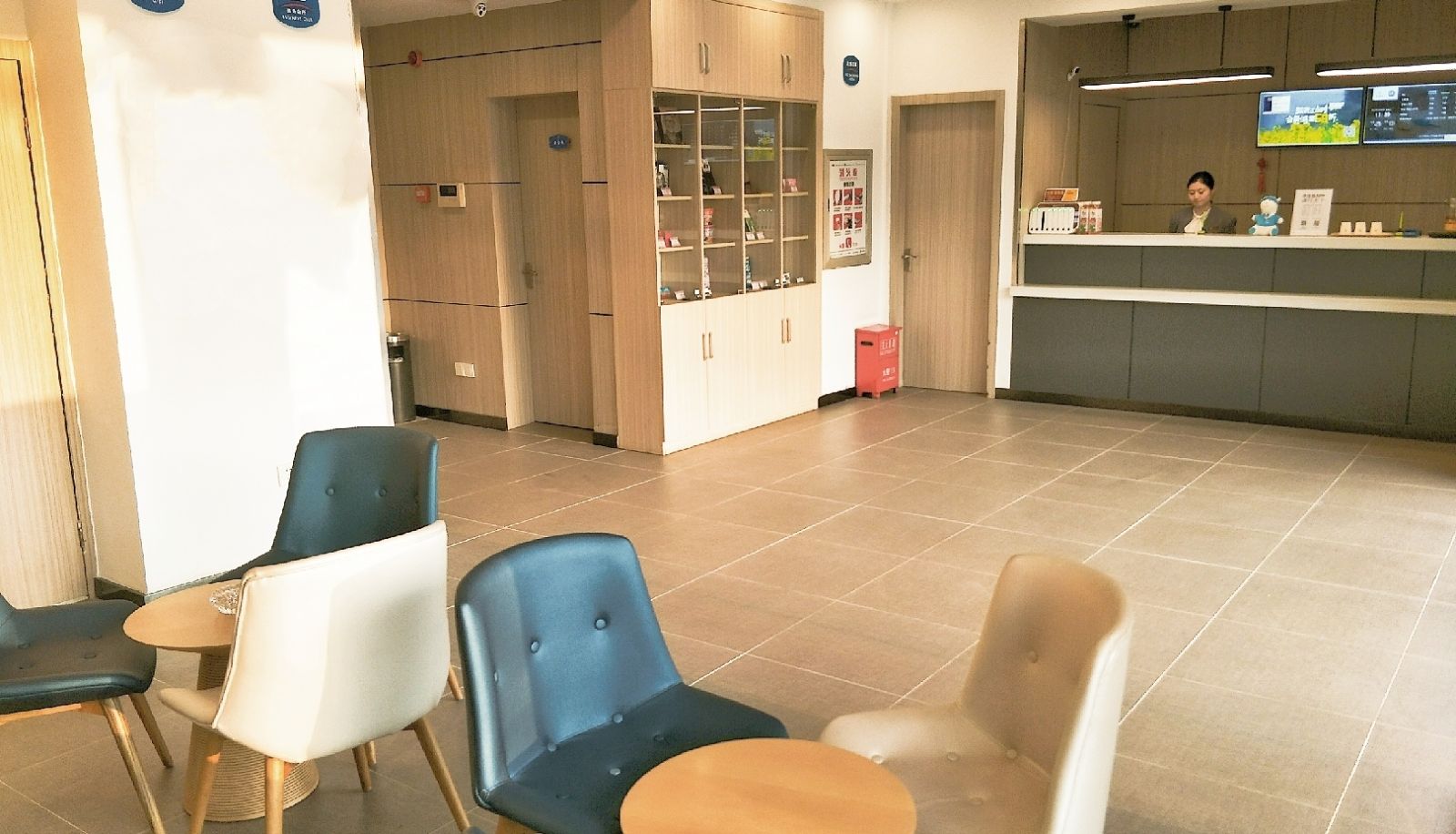 Reception - Hanting Lianyungang Donghai South Bus Station (Domestic Only)
